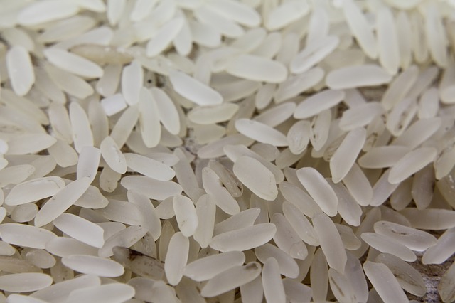 Chinese Making Rice From Plastic On the Radar: 10 Dangerous Foods from China | Living to Smile